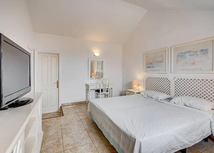 Royal Garden - 2 Bedroom * 美洲海滩