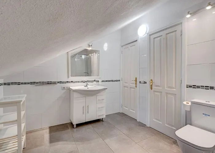 Royal Garden - 2 Bedroom Playa de las Americas (Tenerife)