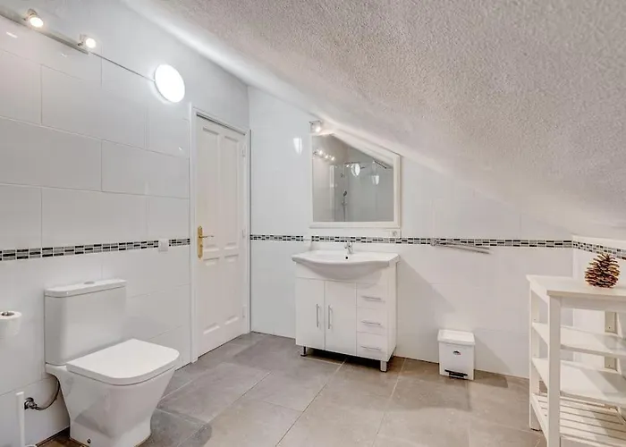 Royal Garden - 2 Bedroom * Playa de las Americas (Tenerife)